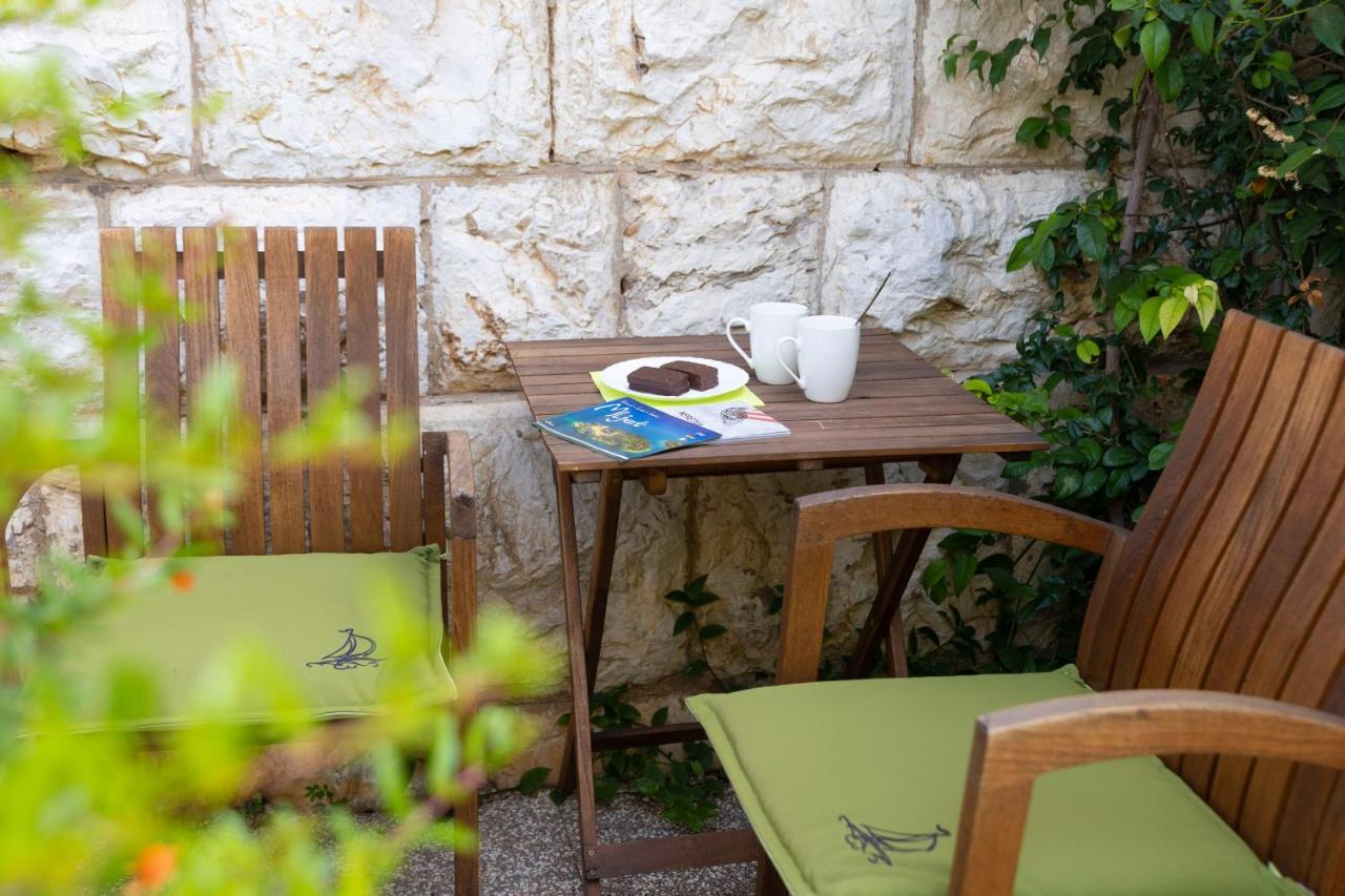 Guest House Cinema Close To Port Dubrovnik Exterior foto